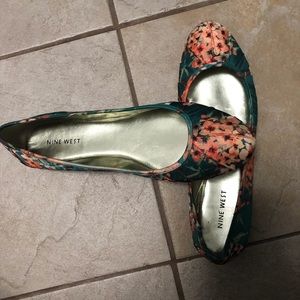 Nine West Floral Flats